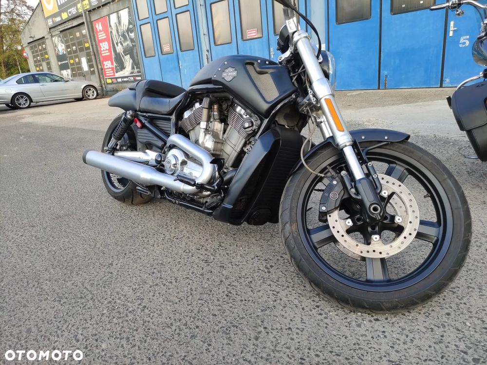 Harley-Davidson V-Rod Muscle - 1