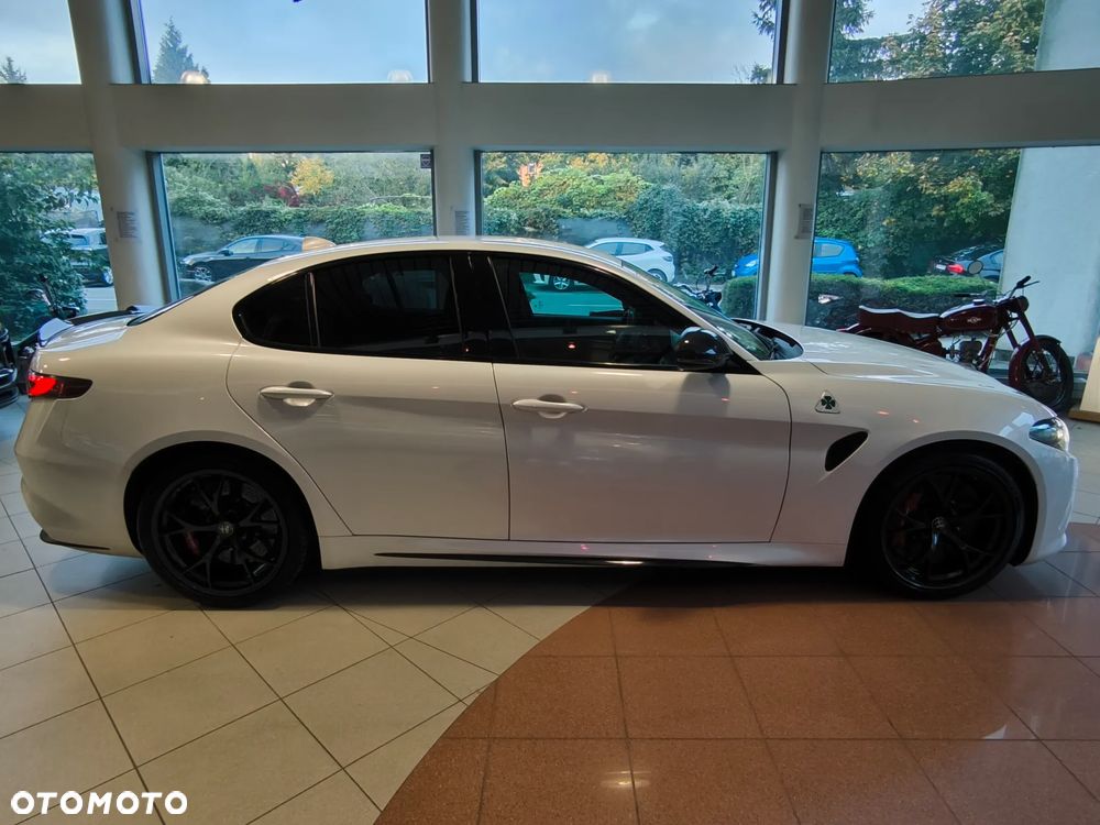 Alfa Romeo Giulia 2.9 Bi Turbo V6 Quadrifoglio - 39