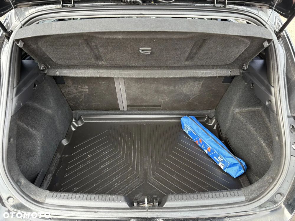 Hyundai i30 1.6 GDI Classic - 10