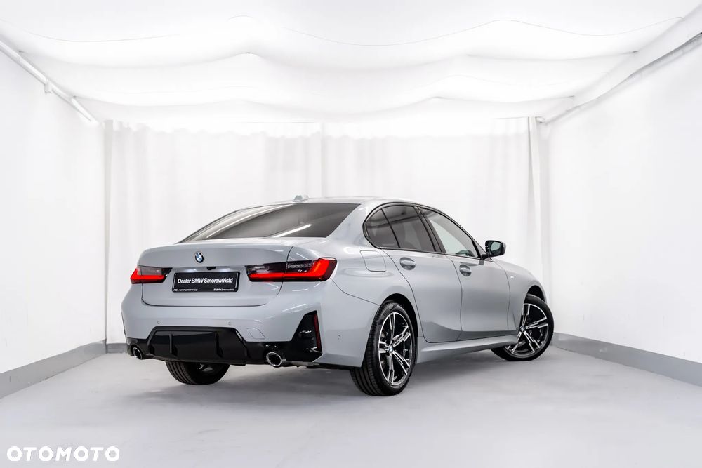 BMW 318I 2026 photo 2