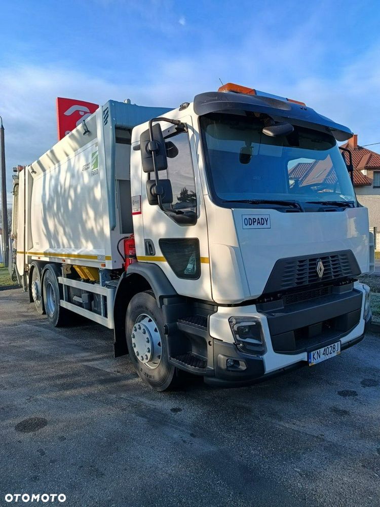 Renault D Wide 26 - 5