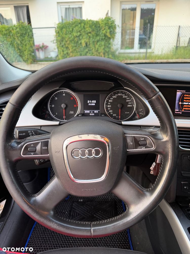 Audi A4 Avant 2.0 TDI - 11