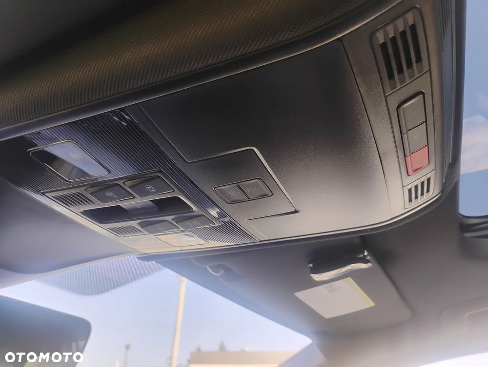 Volkswagen Tiguan Allspace 2.0 TSI 4Mot Highline DSG - 20