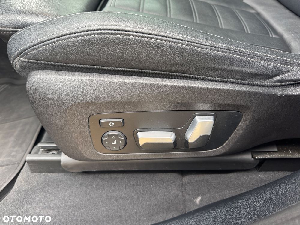 BMW X3 xDrive30i GPF Luxury Line - 25