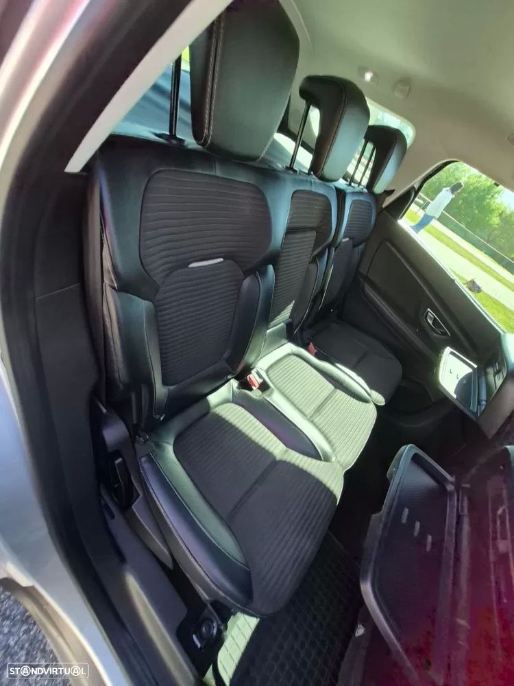 Renault Grand Scénic - 17