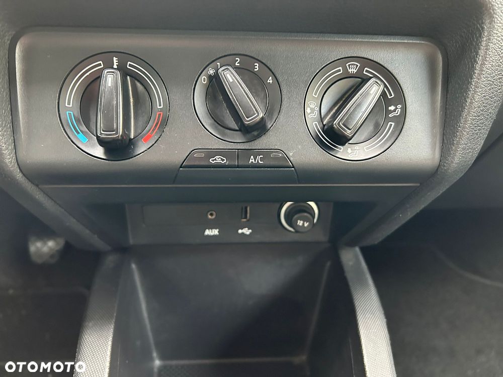 Skoda Fabia 1.0 Ambition - 23