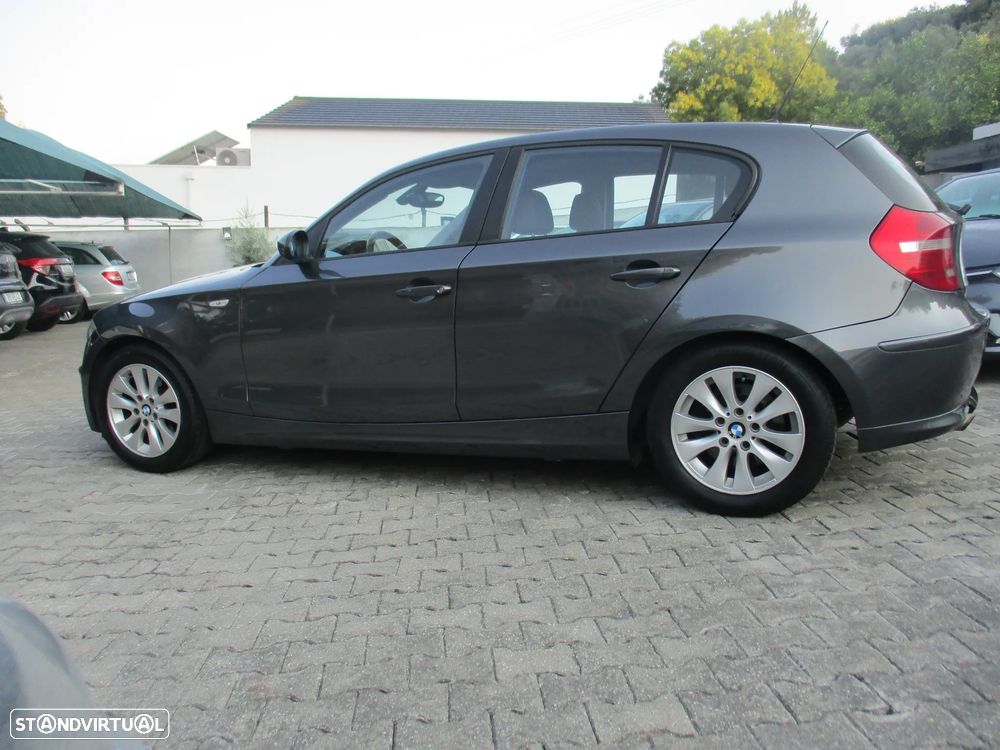BMW 118 d — fotografia 9