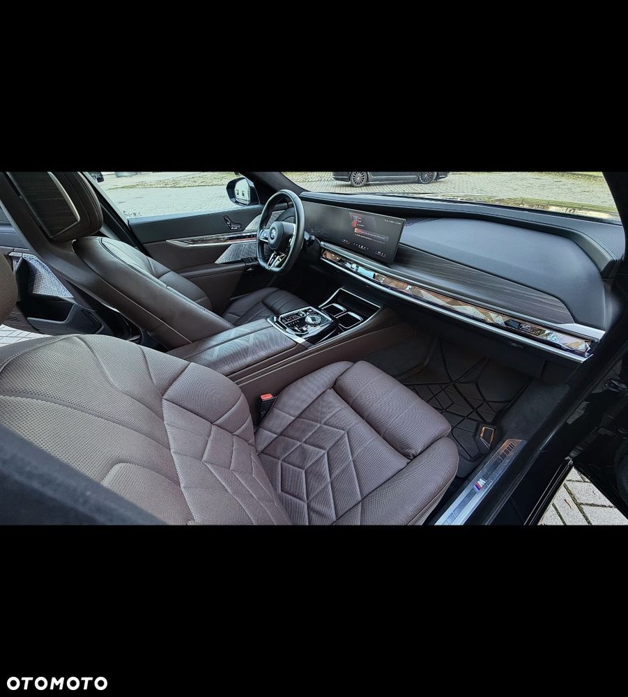 BMW Seria 7 - 6