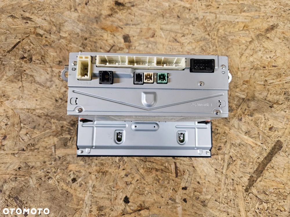 TOYOTA COROLLA E21 RADIO - 4