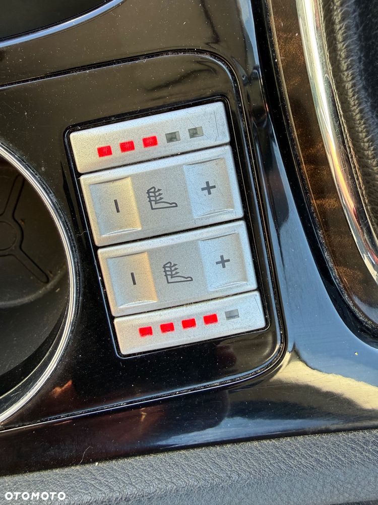 Ford Mondeo 2.0 Ghia X100 / X - 9