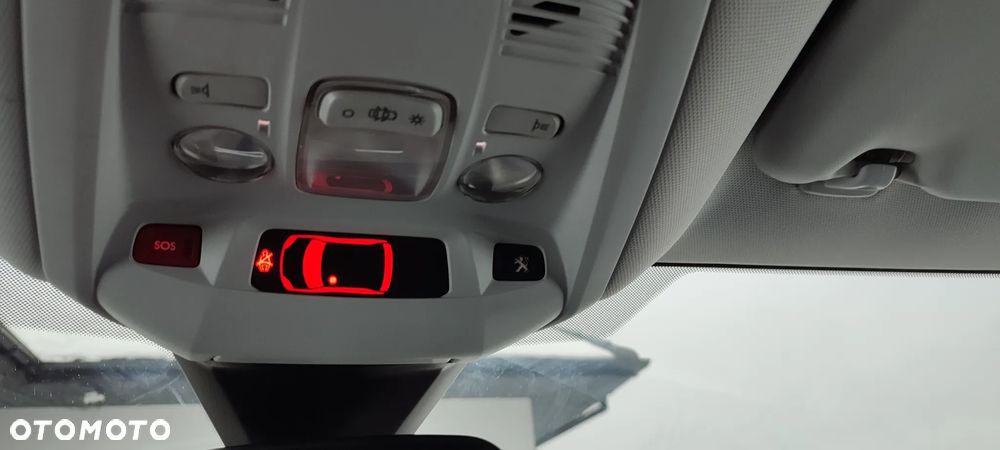 Peugeot 3008 2.0 BlueHDi Crossway S&S - 16