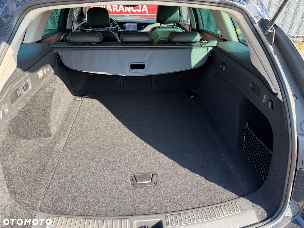 Opel Insignia - 34