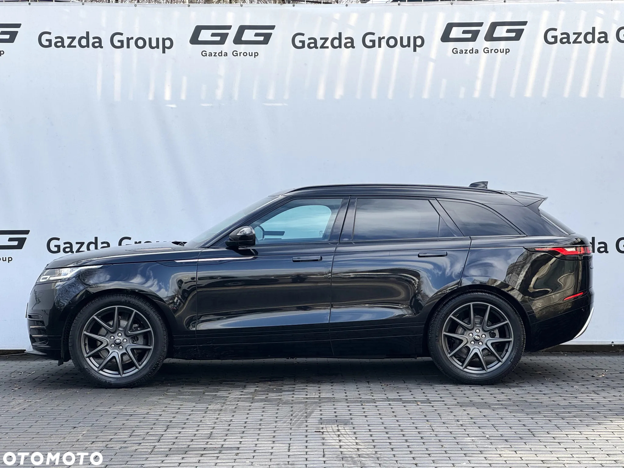 Land Rover Range Rover Velar D200 R-Dynamic SE - 4