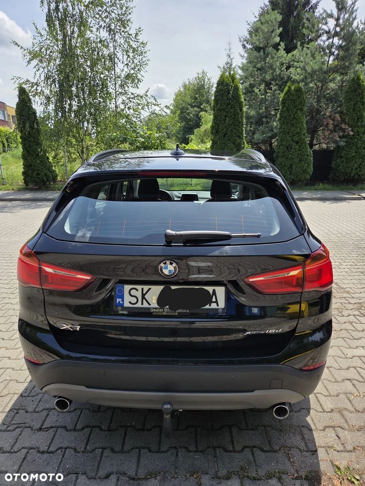 BMW X1 xDrive18d - 12