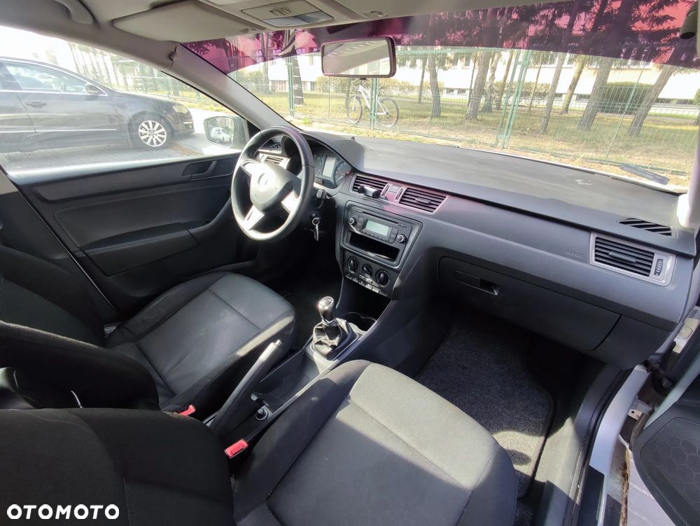 Skoda RAPID - 12