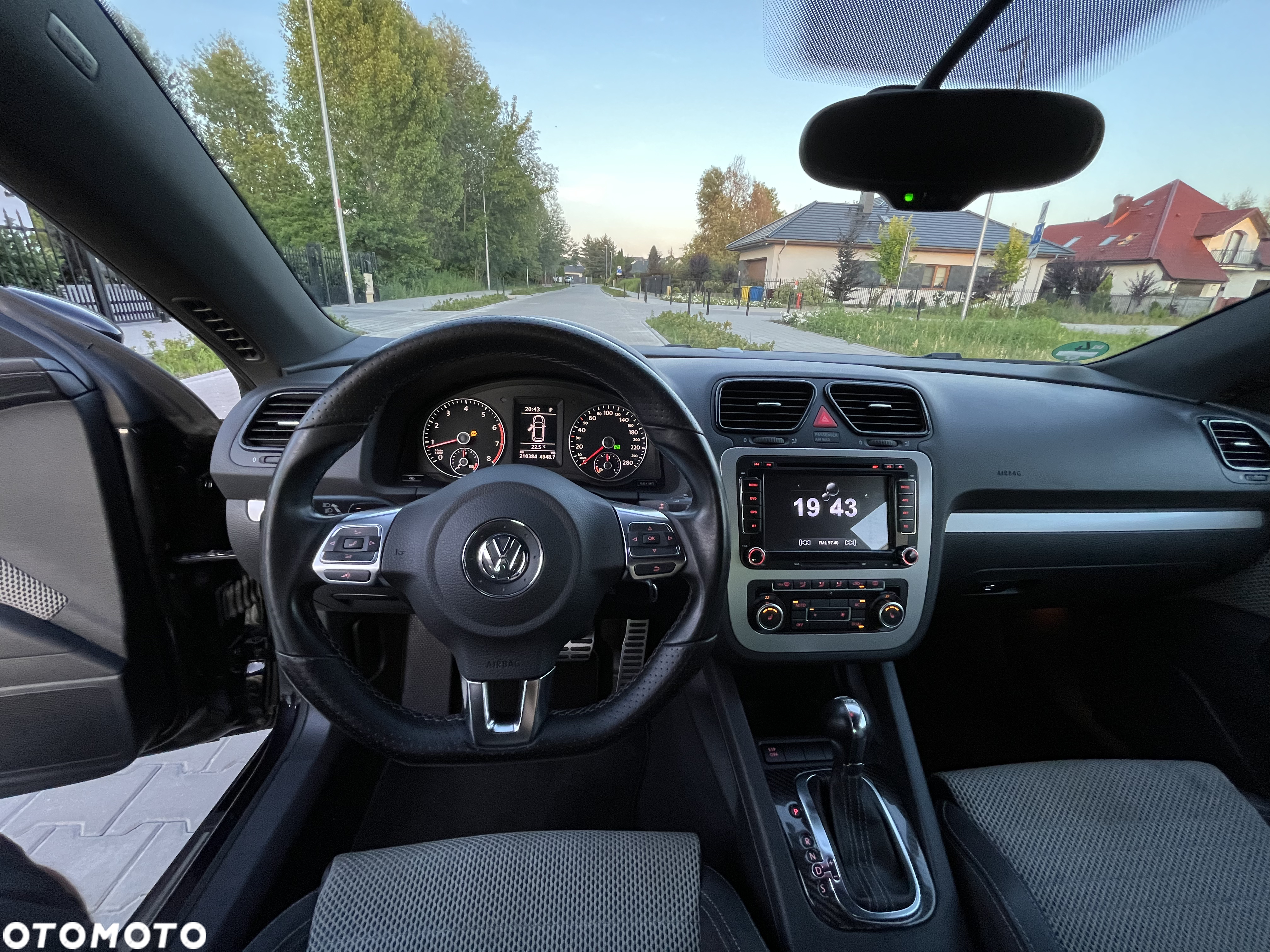 Volkswagen Scirocco 1.4 TSI Shark DSG - 18