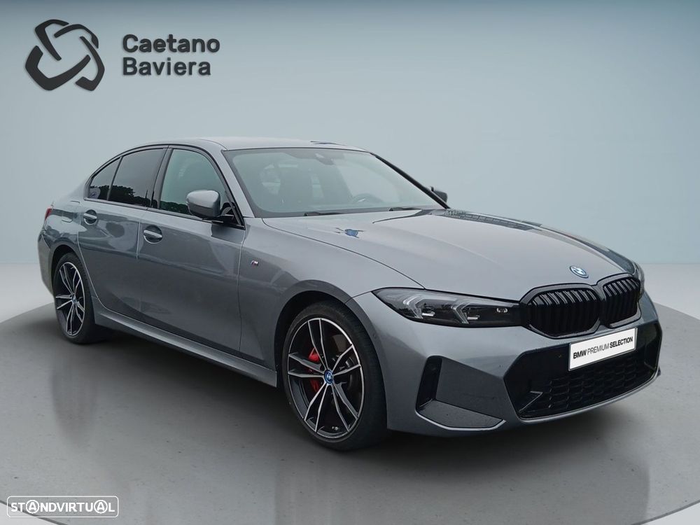 BMW 320 e Pack Desportivo M Auto - 10