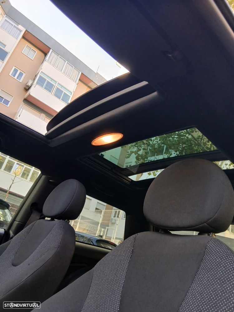 MINI 3 Portas One - 16