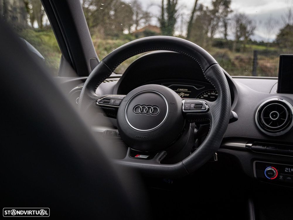 Audi A3 Sportback 2.0 TDI S-line S tronic - 18