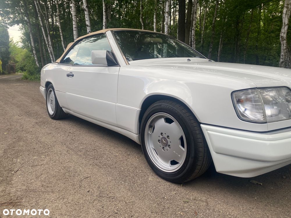 Mercedes-Benz Klasa E 320 - 6