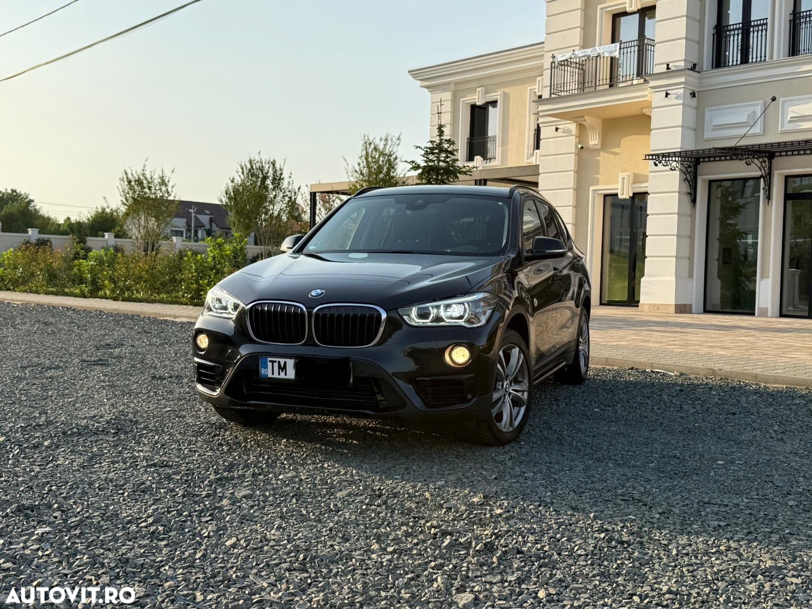 BMW X1 sDrive18i Aut. M Sport - 3