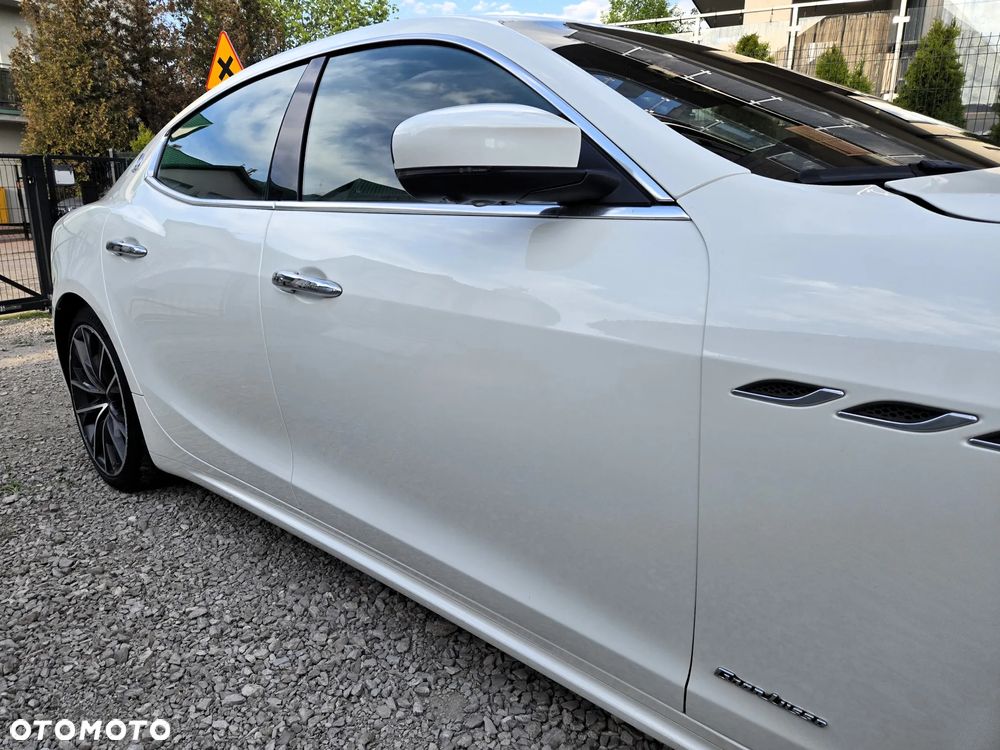 Maserati Ghibli S Q4 Granlusso - 13