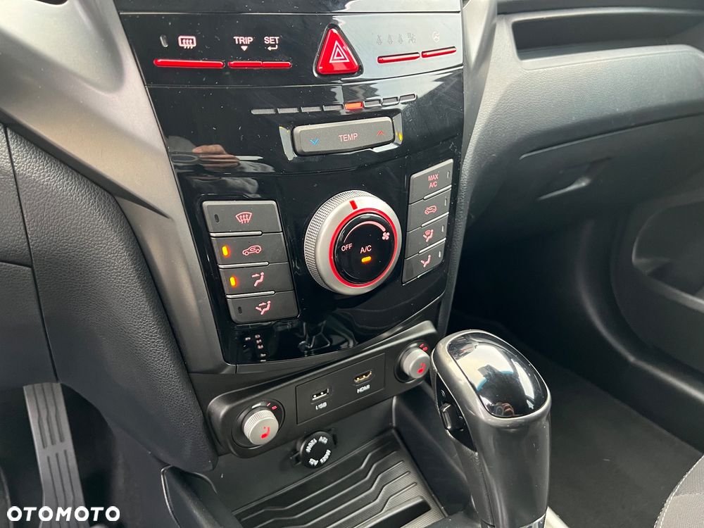SsangYong/KGM XLV - 25