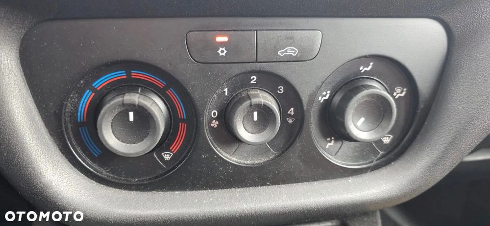 Fiat DOBLO MAXI - 15