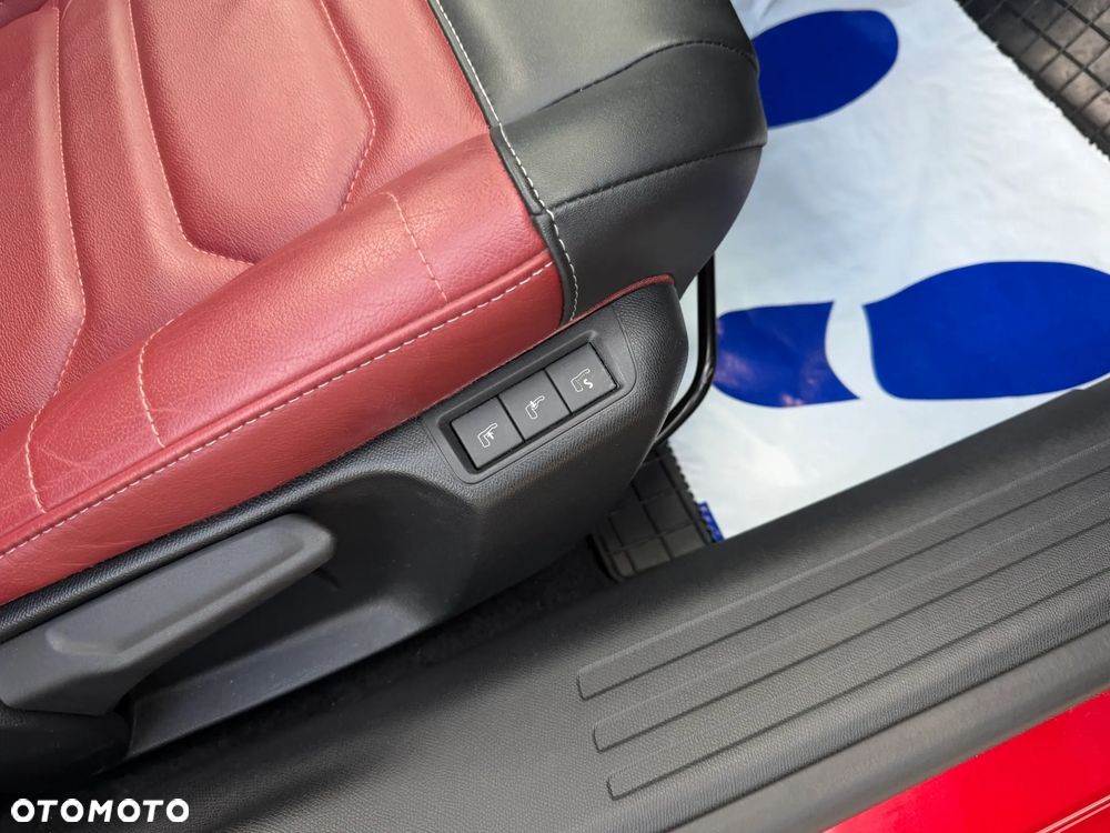 Citroën C4 1.2 PureTech Shine S&S - 15