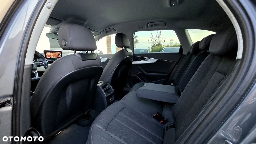 Audi A4 Allroad 3.0 TDI S tronic - 30