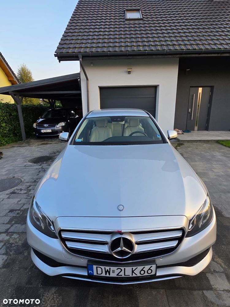 Mercedes-Benz Klasa E 220 d 9G-TRONIC - 5