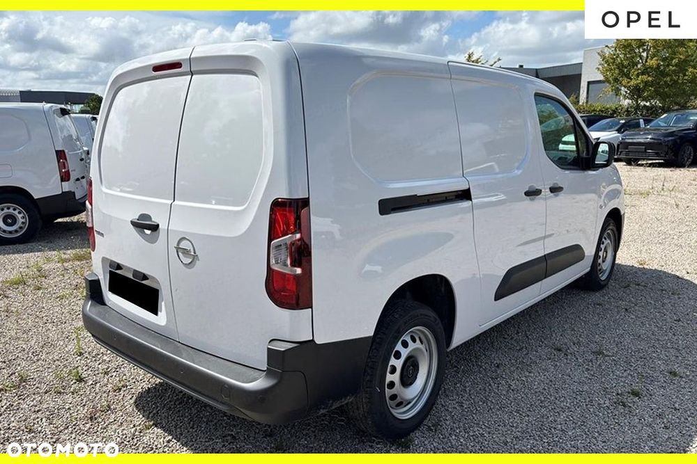 Opel Combo Van Cargo L2H1 EAT8 1.5 130KM - 4