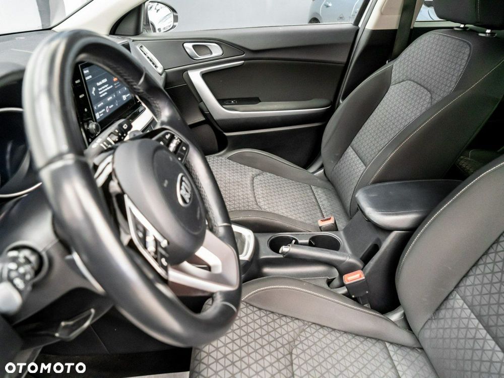 Kia XCeed 1.5 T-GDI M DCT - 20