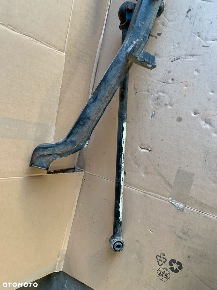 Wahacz oś tył stabilizator Opel Zafira C - 3