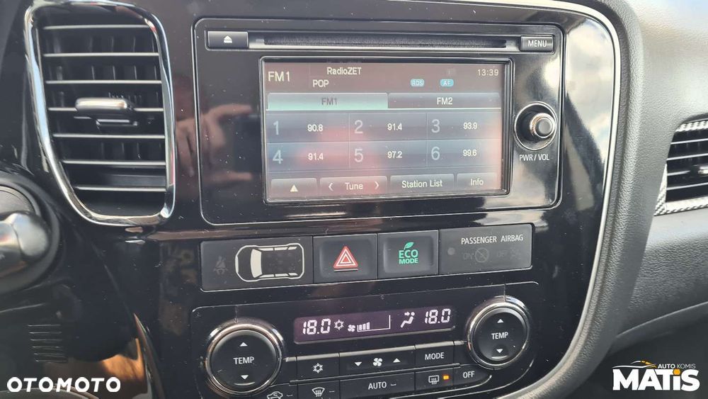 Mitsubishi Outlander - 16