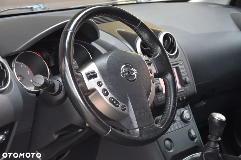 Nissan Qashqai 2.0 dCi 4x4 Tekna EU5 - 22