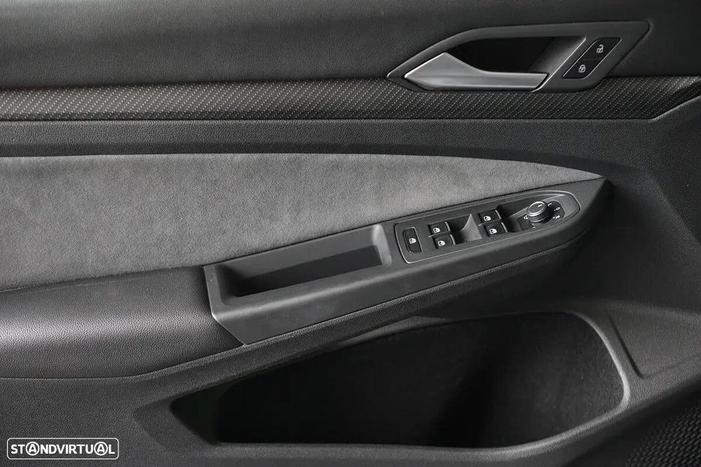 VW Golf 1.5 eTSI OPF DSG R-Line - 22