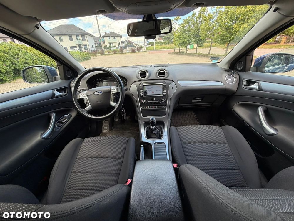 Ford Mondeo 1.6 Eco Boost Titanium - 20