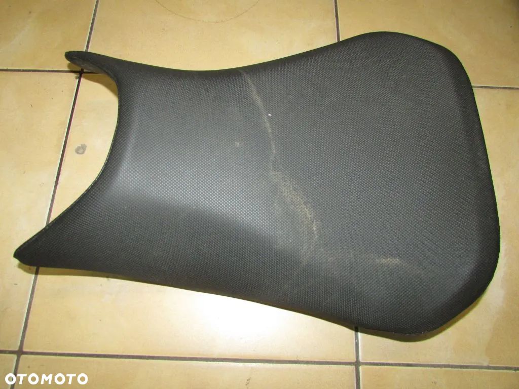 Honda Hornet CB 750 RH12 23+ siedzenie fotel kierowcy - 1