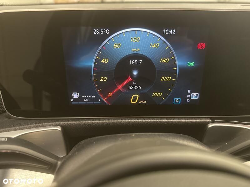 Mercedes-Benz GLB 200 7G-DCT - 14