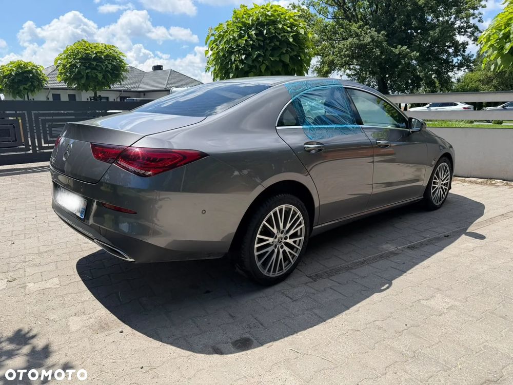 Mercedes-Benz CLA - 4