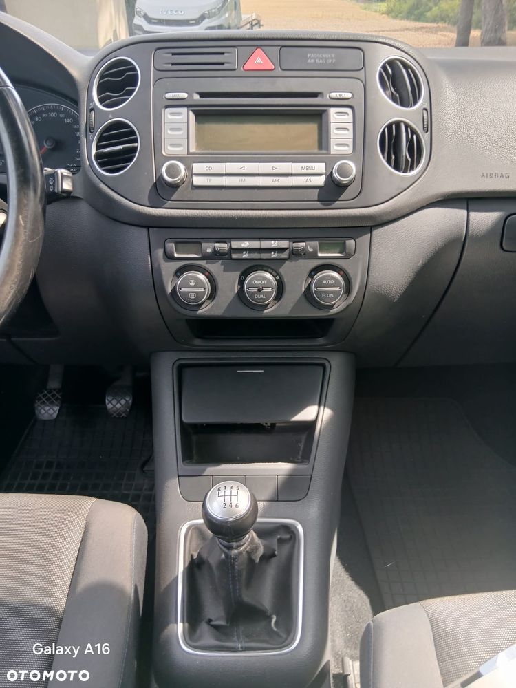 Volkswagen Golf Plus 1.9 TDI Tour - 16