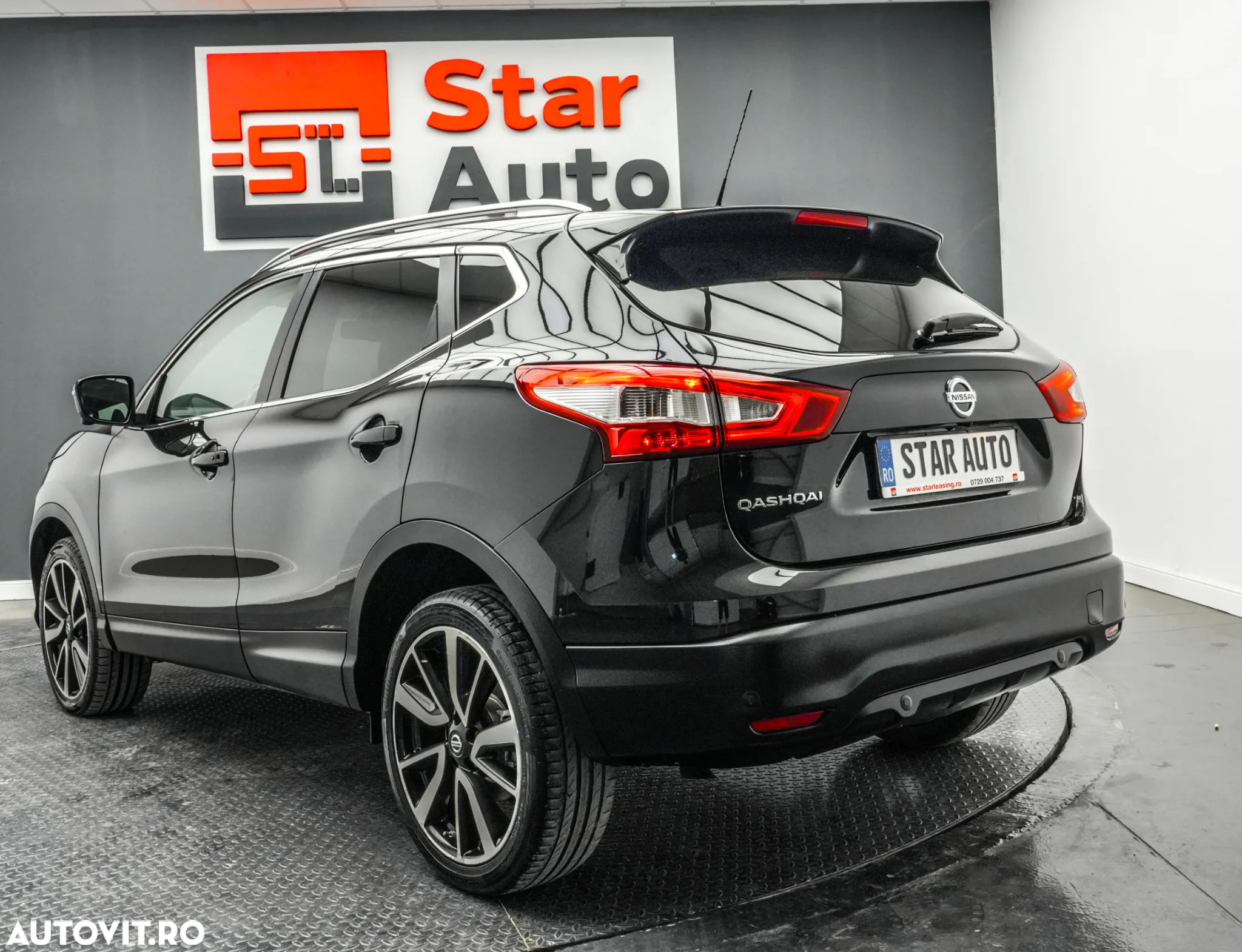 Nissan Qashqai 1.6 DCI Start/Stop X-TRONIC N-Connecta - 4