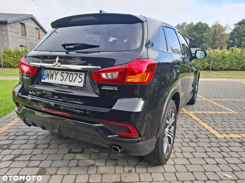 Mitsubishi ASX 1.6 Invite Navi - 16