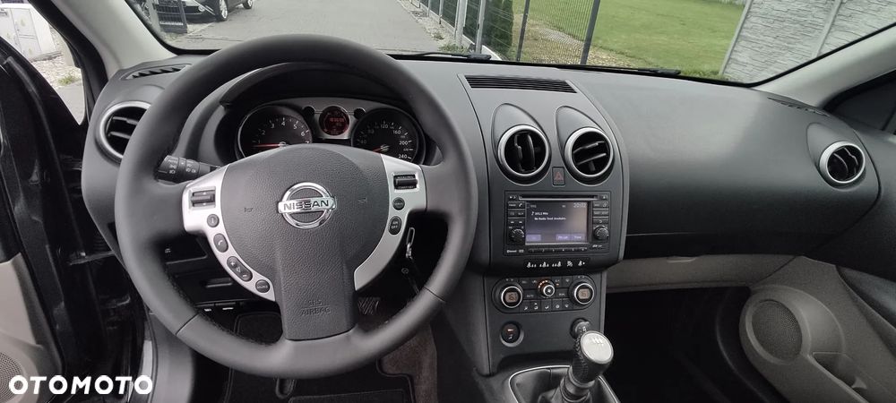 Nissan Qashqai+2 2.0 Acenta - 11