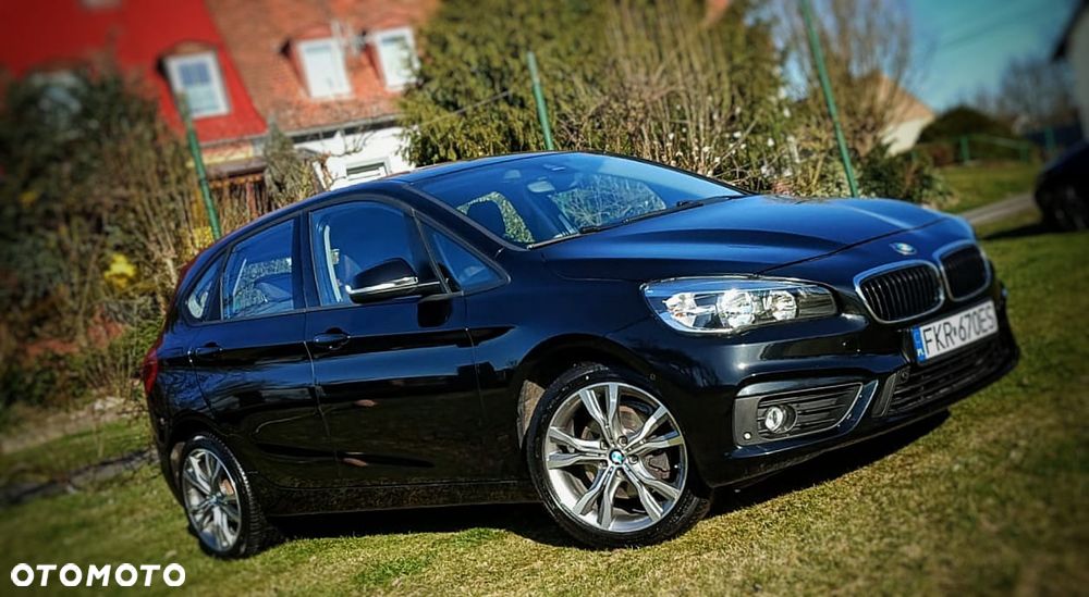 BMW Seria 2 218i - 3