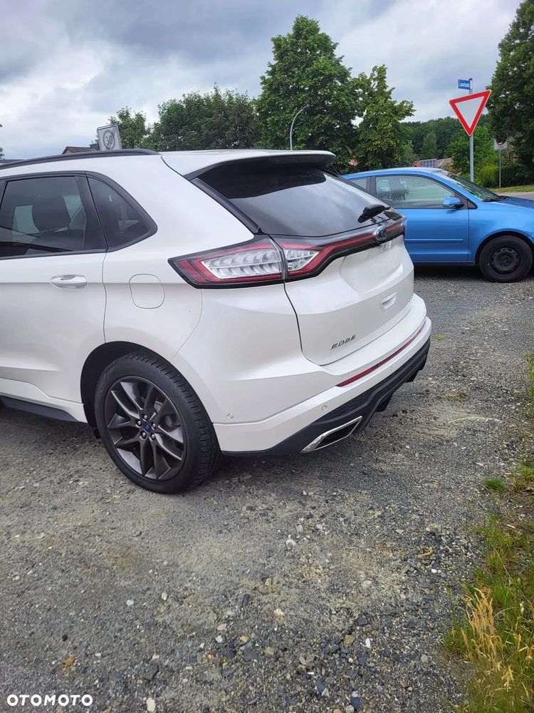 Ford Edge 2.0 TDCi Twin-Turbo 4WD Sport - 4