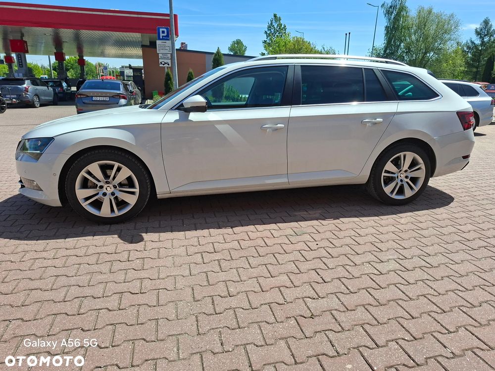 Skoda Superb 2.0 TDI Style - 10