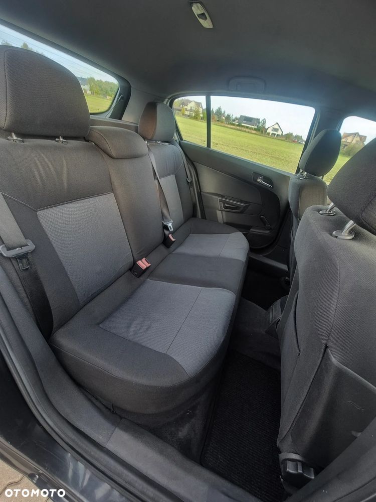 Opel Astra 1.4 Edition Plus - 25