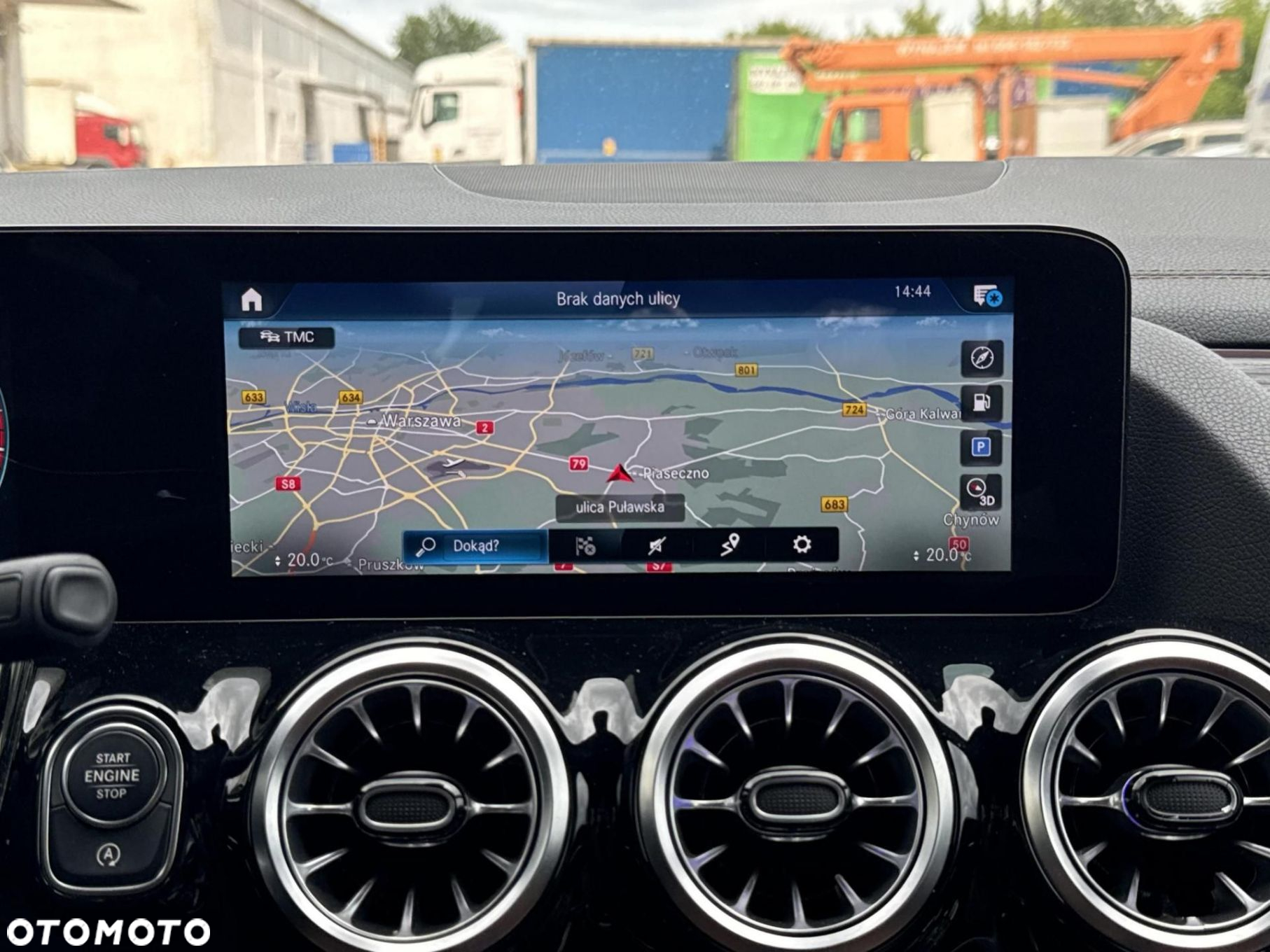 Mercedes-Benz GLA - 20
